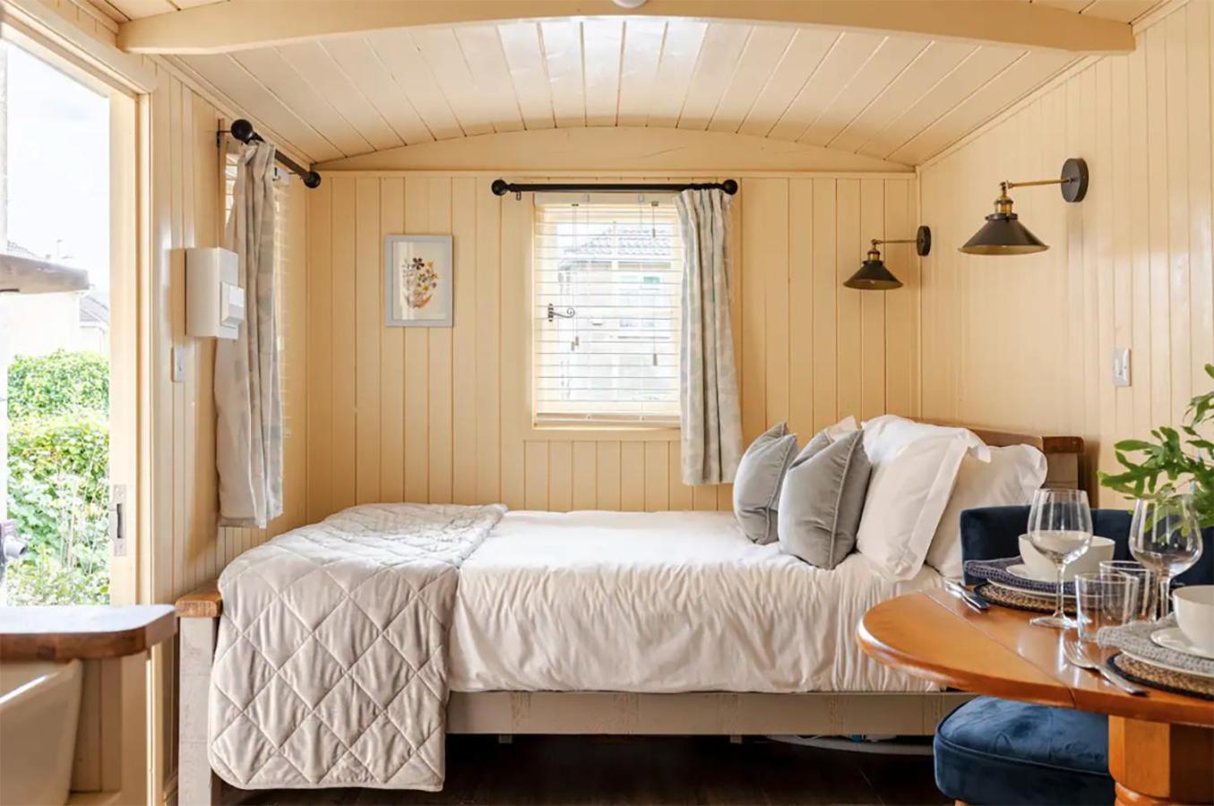 Shepherd'S Hut, Bath Zewnętrze zdjęcie